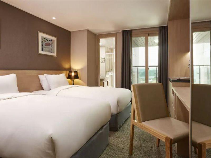 Raonstay In Perla Hotel Jinju Eksteriør billede