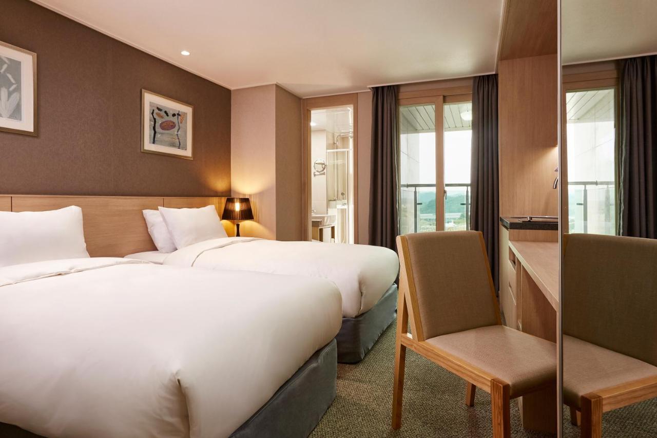 Raonstay In Perla Hotel Jinju Eksteriør billede