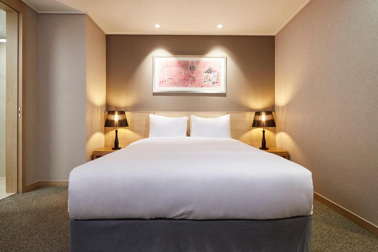 Raonstay In Perla Hotel Jinju Eksteriør billede